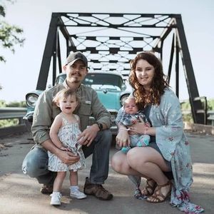 Meet your Posher, Logan